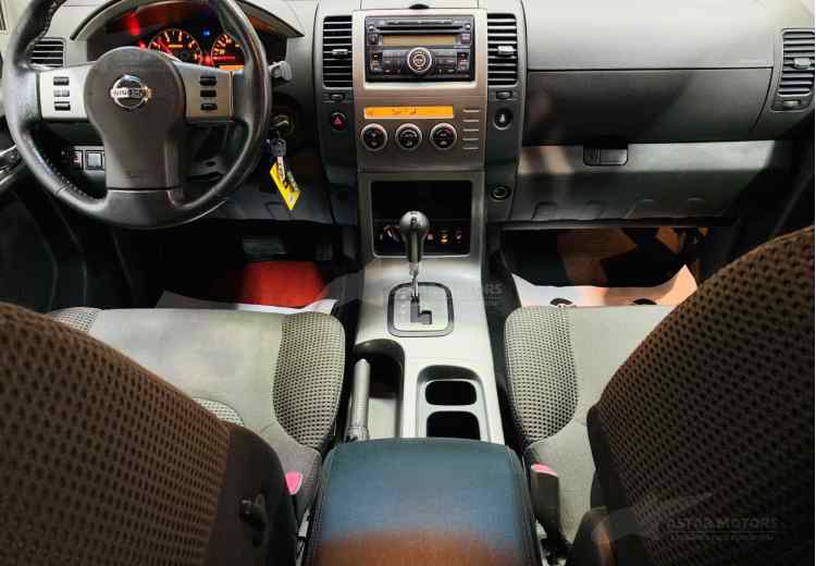 Nissan Pathfinder III