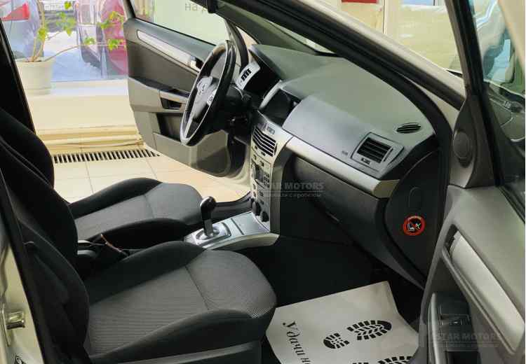 Opel Astra J Рестайлинг