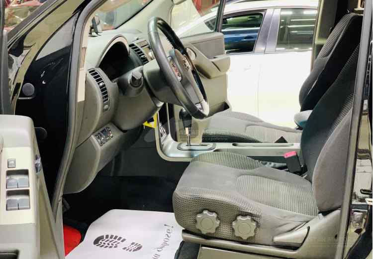 Nissan Pathfinder III