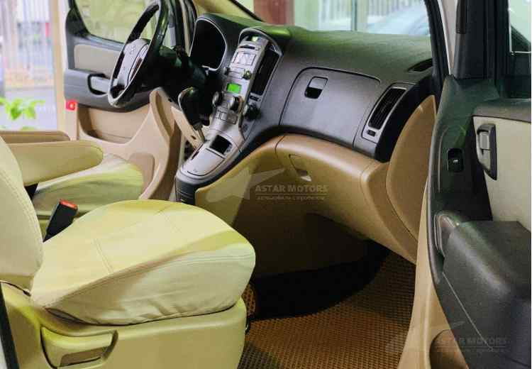 Hyundai Grand Starex I