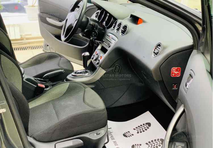 Peugeot 308 I