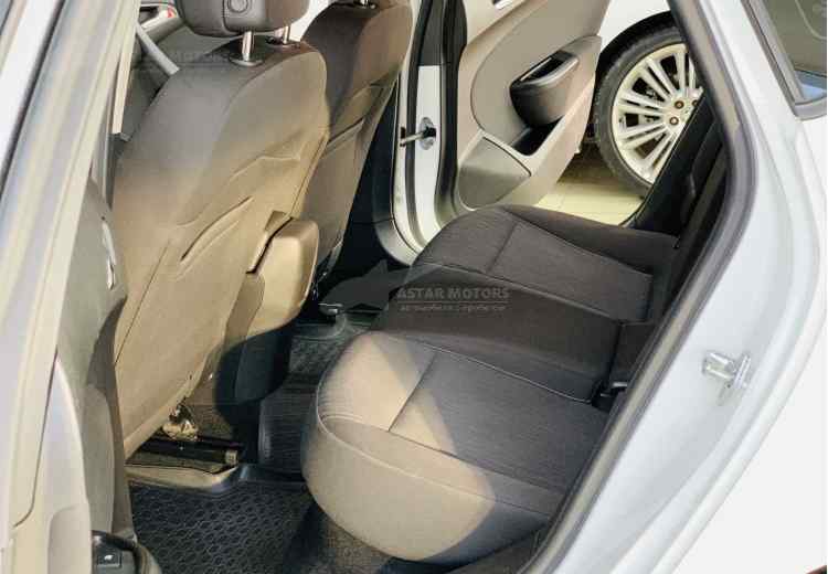 Opel Astra J Рестайлинг