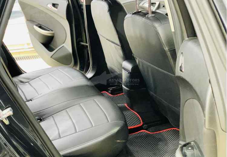 Opel Astra J Рестайлинг