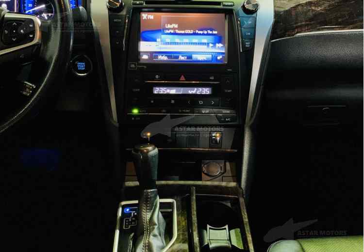 Toyota Camry VII (XV50) Рестайлинг