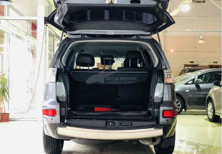 Mitsubishi Outlander III