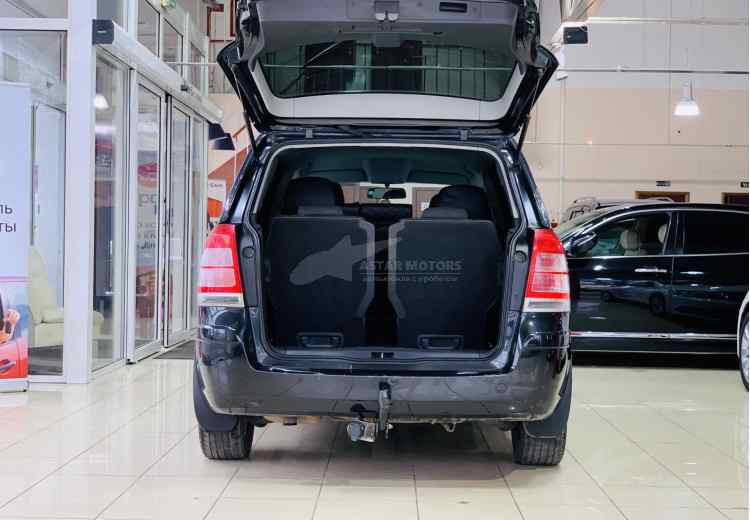 Opel Zafira B Рестайлинг