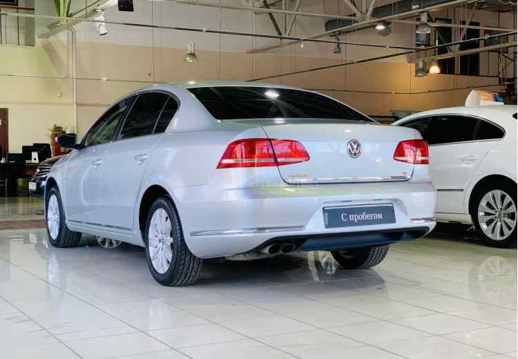 Volkswagen Passat B7