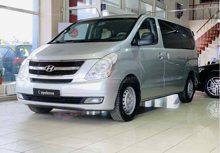 Hyundai Grand Starex I