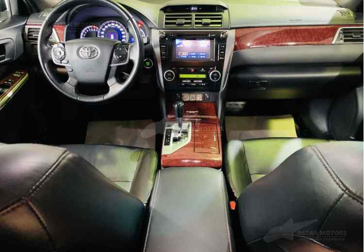 Toyota Camry VII (XV50)