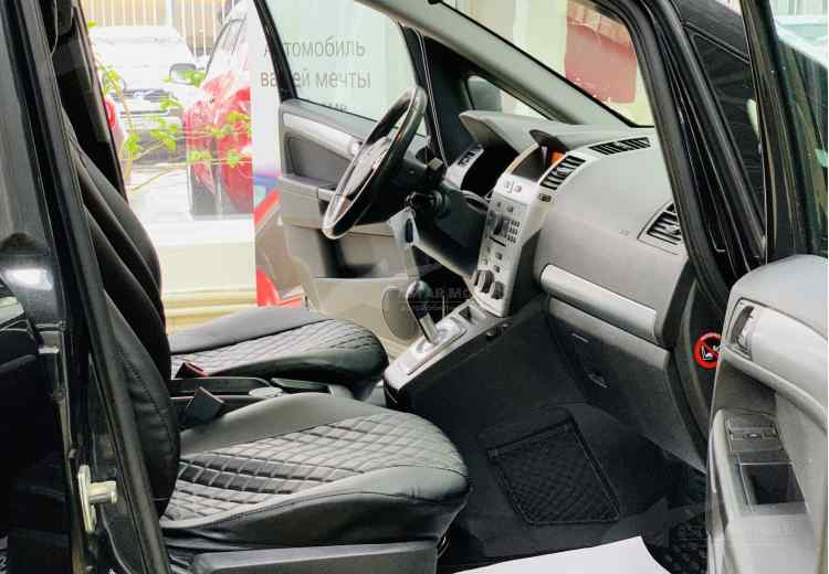 Opel Zafira B Рестайлинг