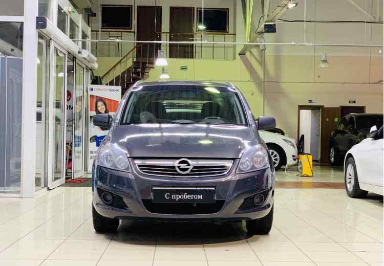 Opel Zafira B Рестайлинг