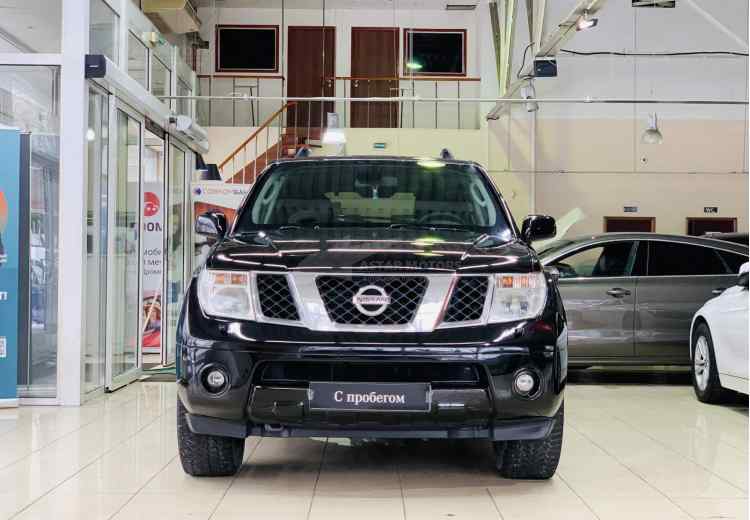 Nissan Pathfinder III