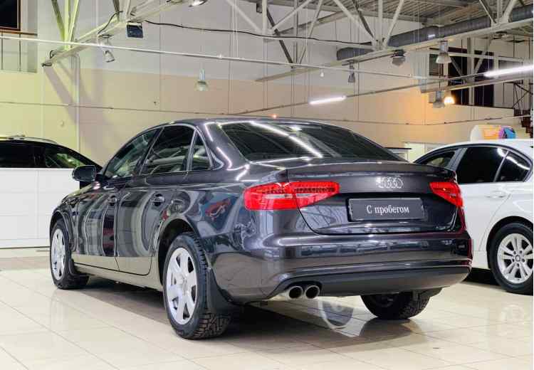 Audi A4 IV (B8) Рестайлинг