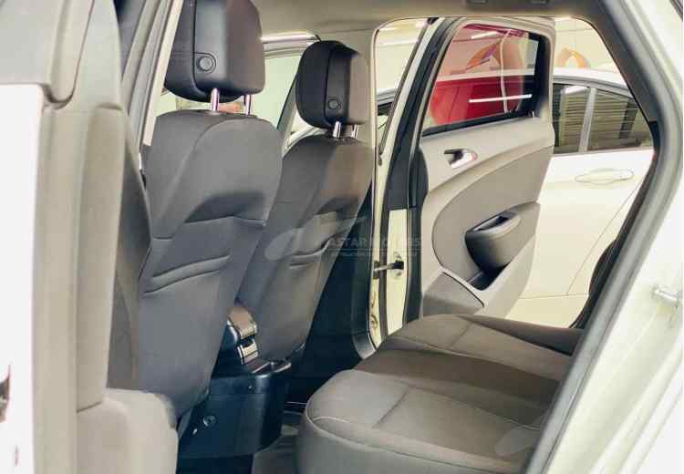 Opel Astra J Рестайлинг