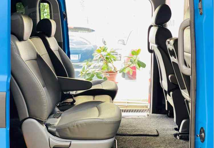 Hyundai Grand Starex I