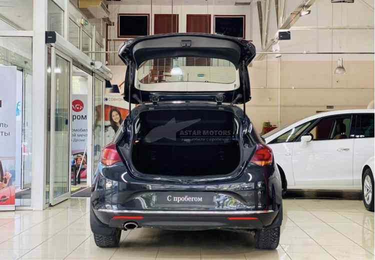 Opel Astra J Рестайлинг