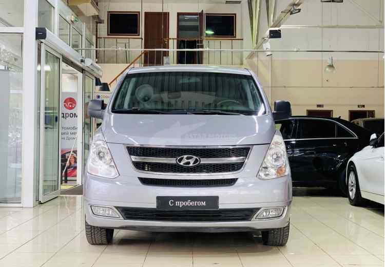 Hyundai Grand Starex I