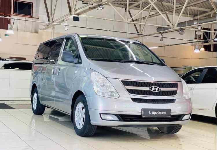 Hyundai Grand Starex I