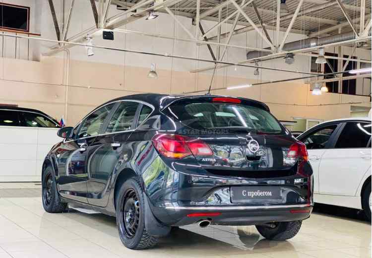 Opel Astra J Рестайлинг