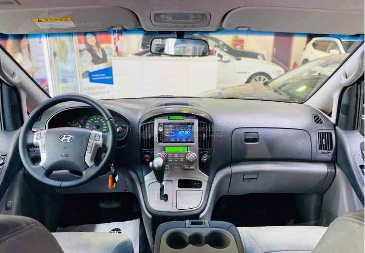 Hyundai Grand Starex I