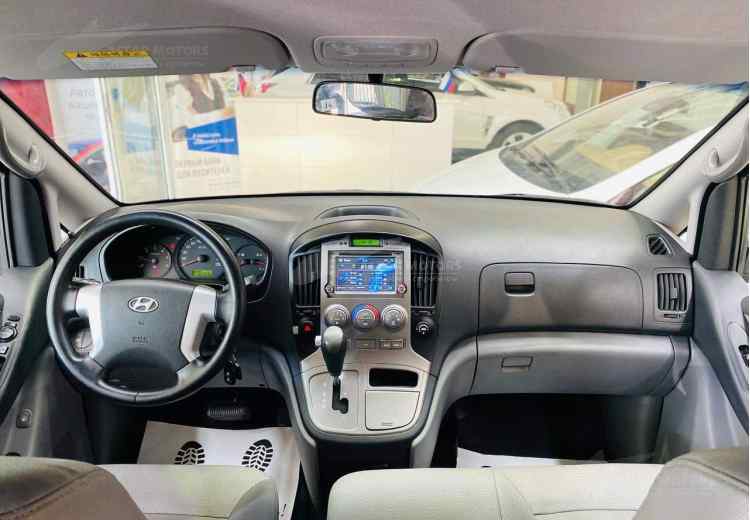 Hyundai Grand Starex I