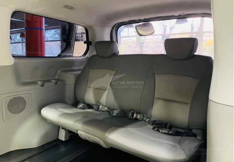 Hyundai Grand Starex I