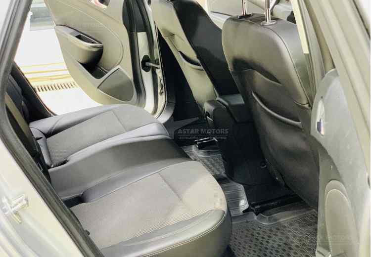 Opel Astra J Рестайлинг