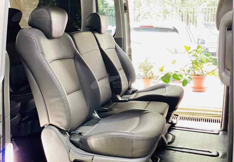 Hyundai Grand Starex I