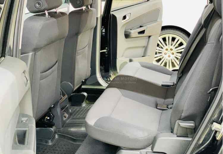 Opel Zafira B Рестайлинг