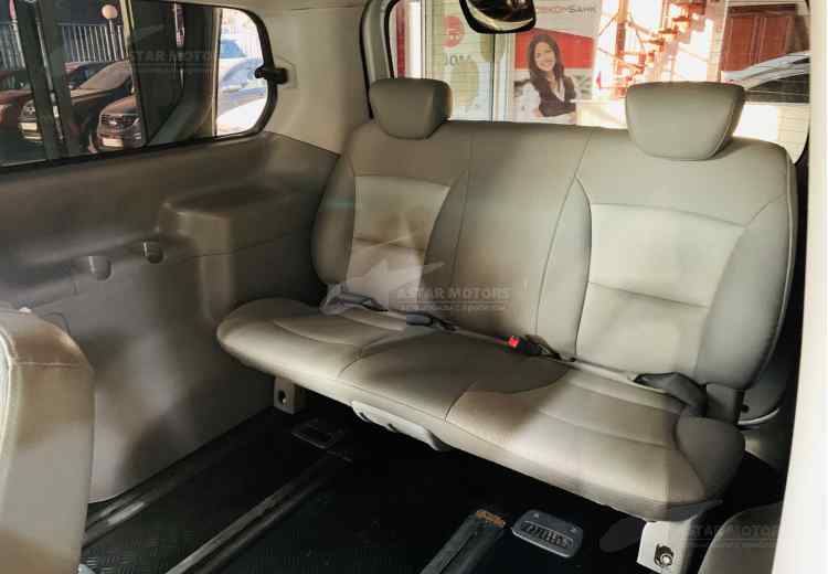 Hyundai Grand Starex I