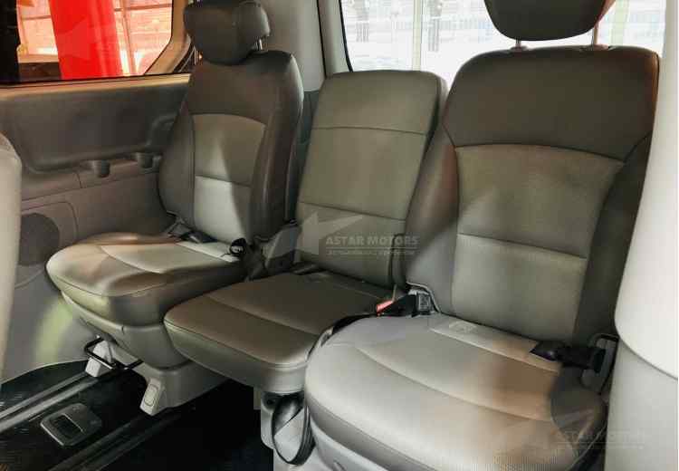 Hyundai Grand Starex I