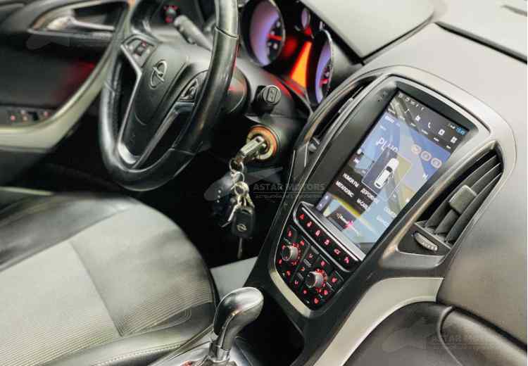 Opel Astra J Рестайлинг