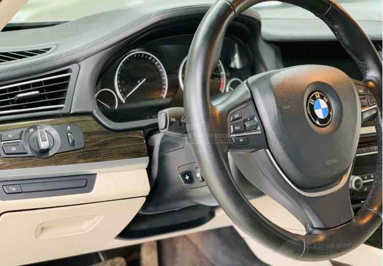BMW 7 серии V (F01/F02/F04)