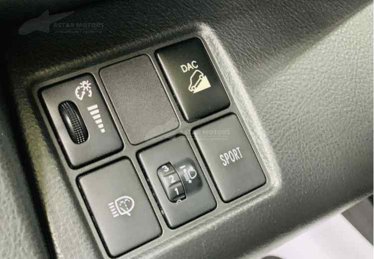 Toyota RAV4 IV (CA40)