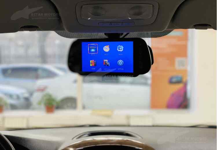 Hyundai Grand Starex I