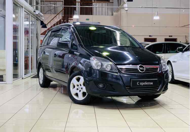 Opel Zafira B Рестайлинг