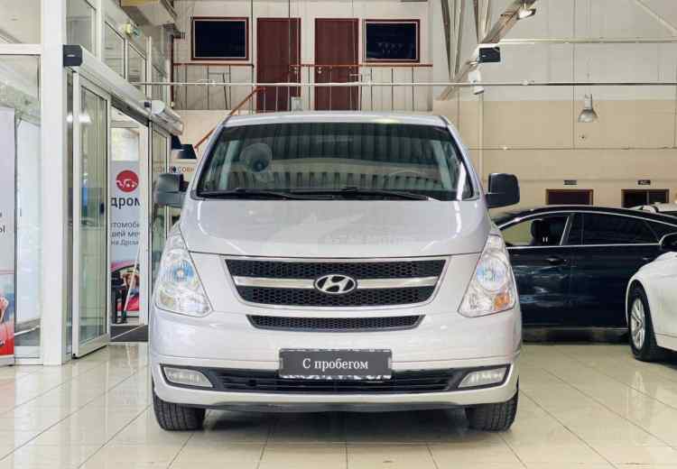 Hyundai Grand Starex I