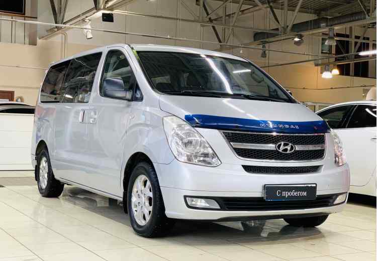 Hyundai Grand Starex I