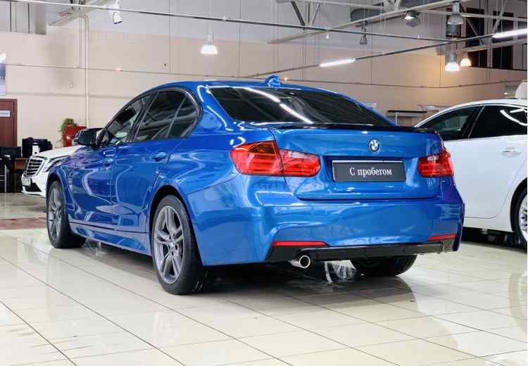 BMW 3 серии VI (F3x)