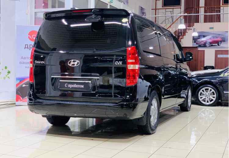 Hyundai Grand Starex I