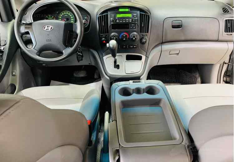 Hyundai Grand Starex I