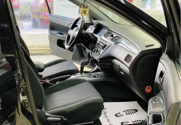 Mitsubishi Lancer IX Рестайлинг