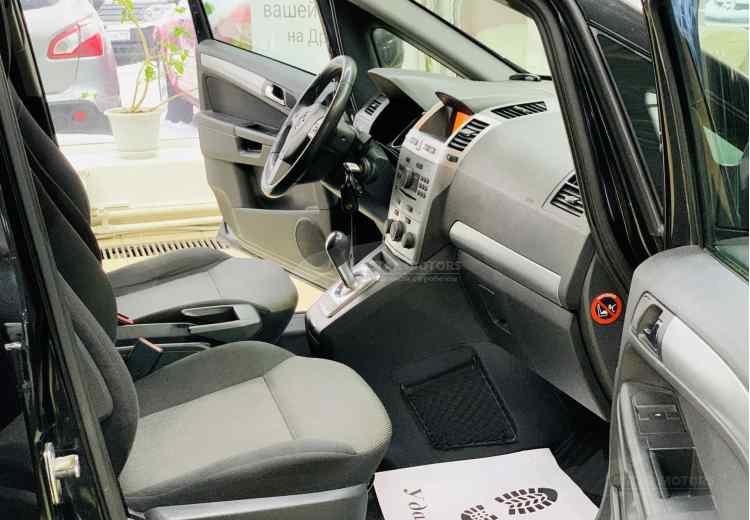 Opel Zafira B Рестайлинг