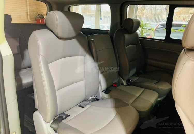 Hyundai Grand Starex I