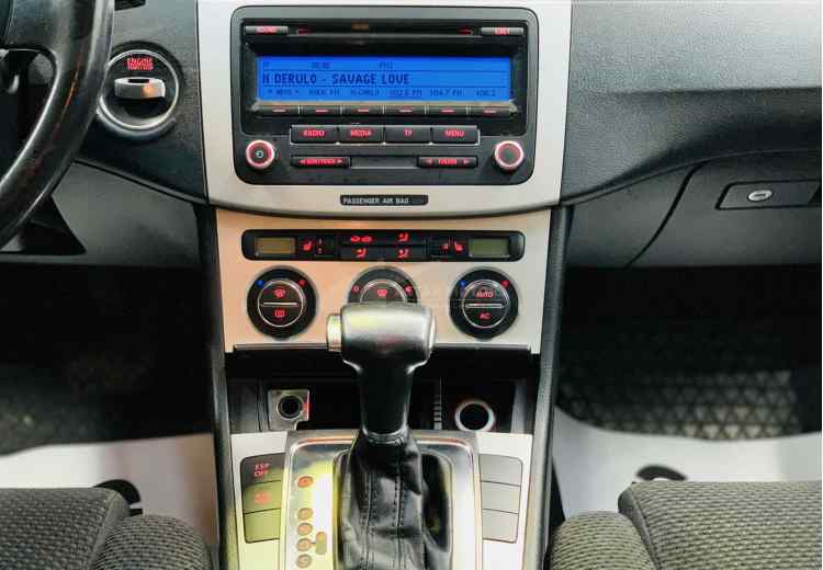 Volkswagen Passat B6