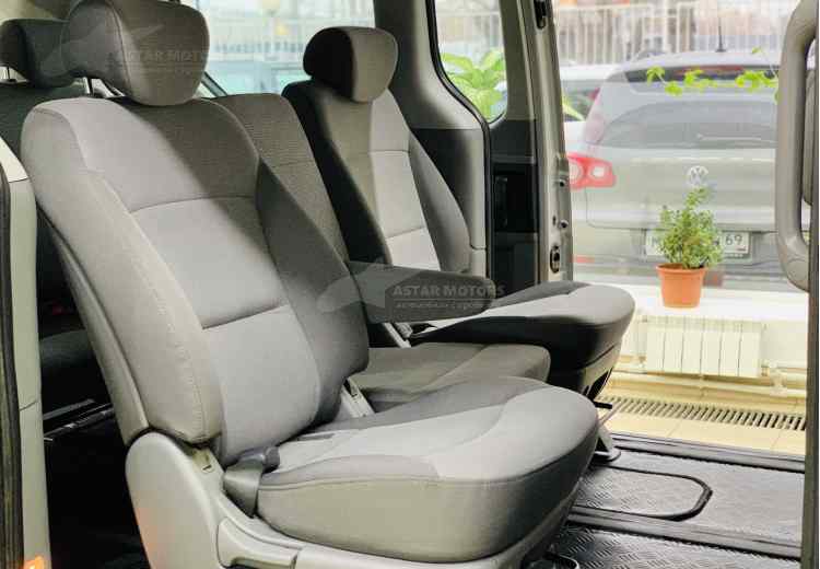 Hyundai Grand Starex I