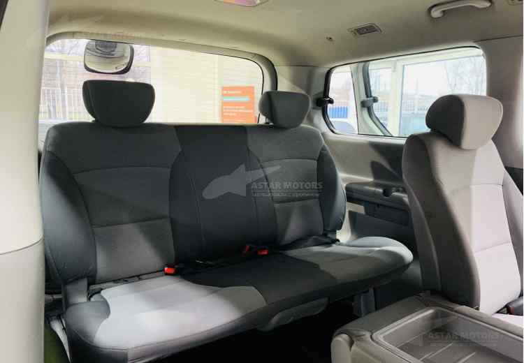 Hyundai Grand Starex I