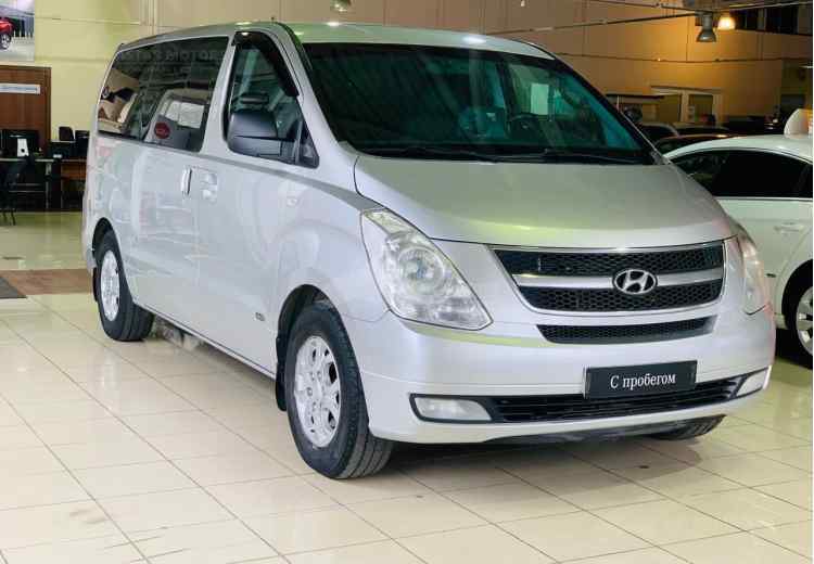 Hyundai Grand Starex I