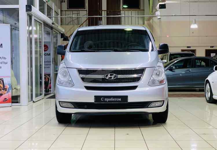 Hyundai Grand Starex I