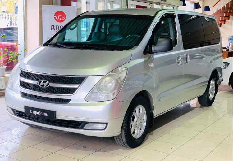 Hyundai Grand Starex I